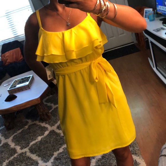 yellow flounce dress